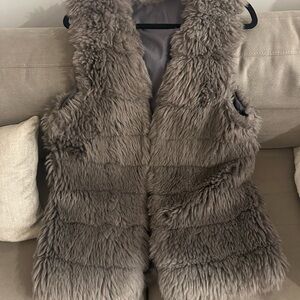 Faux Fur Vest in Taupe